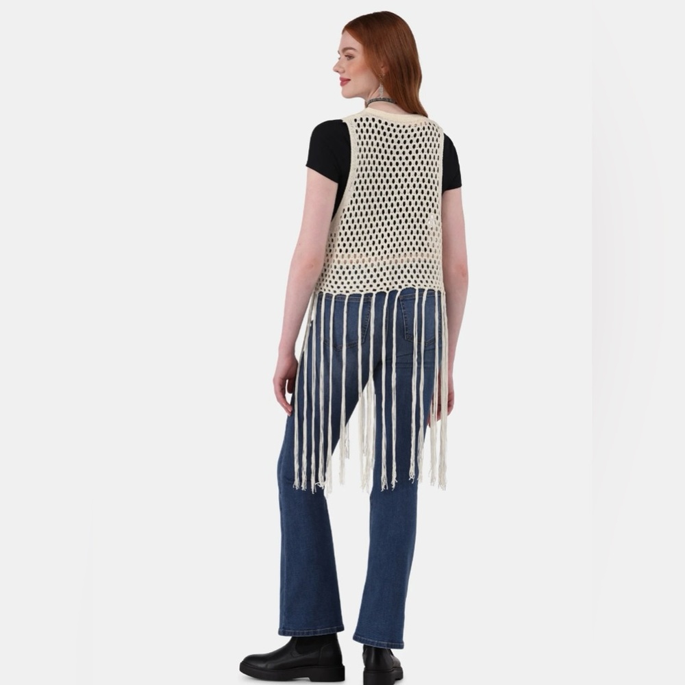 No Boundaries Cream Fringe Knit Vest - Picture 2 of 5